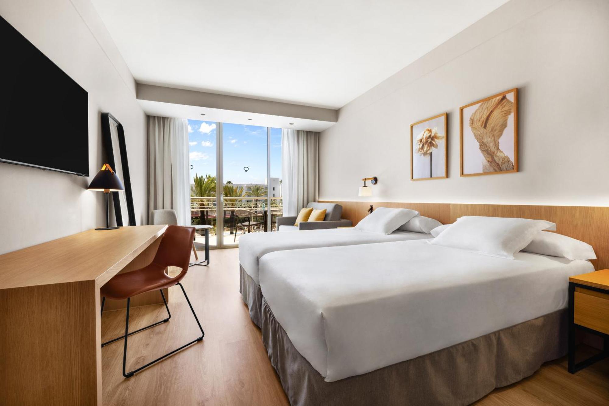 Double or Twin Room